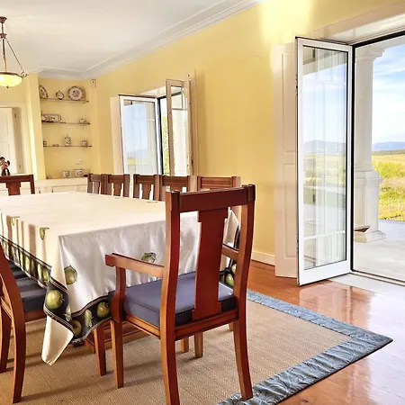 Holiday home Casa Da Cabeceira Donica By Lovelystay