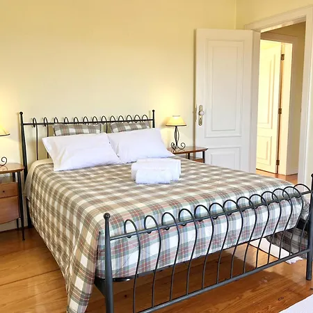 Holiday home Casa Da Cabeceira Donica By Lovelystay Paredes do Bairro