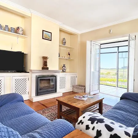 Holiday home Casa Da Cabeceira Donica By Lovelystay
